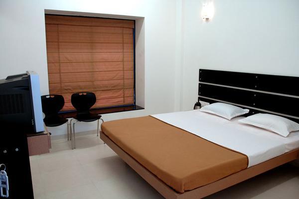 אאורנגבד Hotel Manmandir Executive מראה חיצוני תמונה